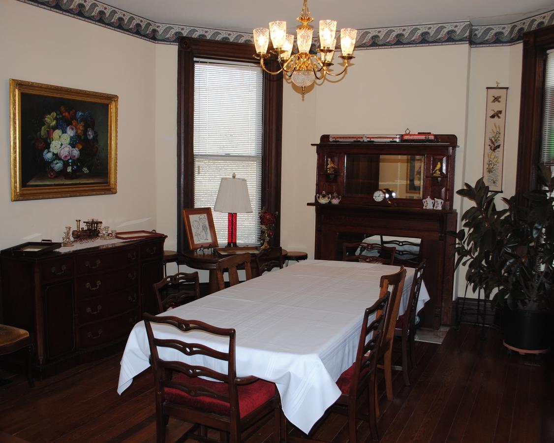 L&N Bed And Breakfast Ltd Хендерсон Экстерьер фото